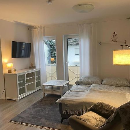 Zimmer Frei 4 Wiesbaden Bagian luar foto