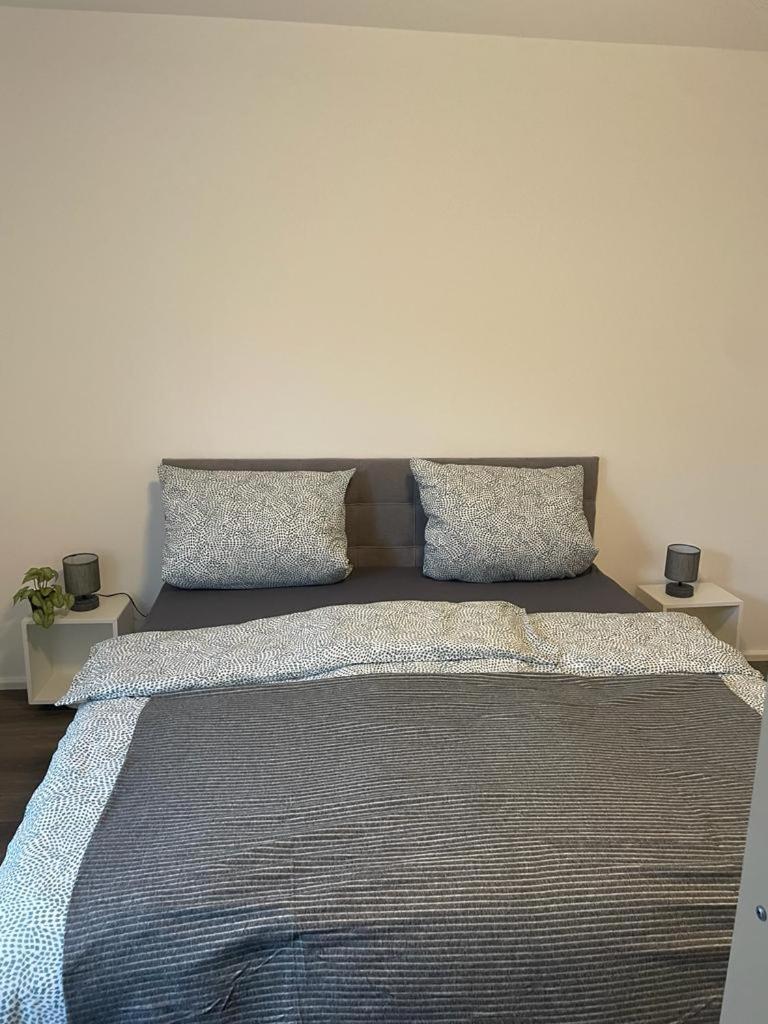 Zimmer Frei 4 Wiesbaden Bagian luar foto