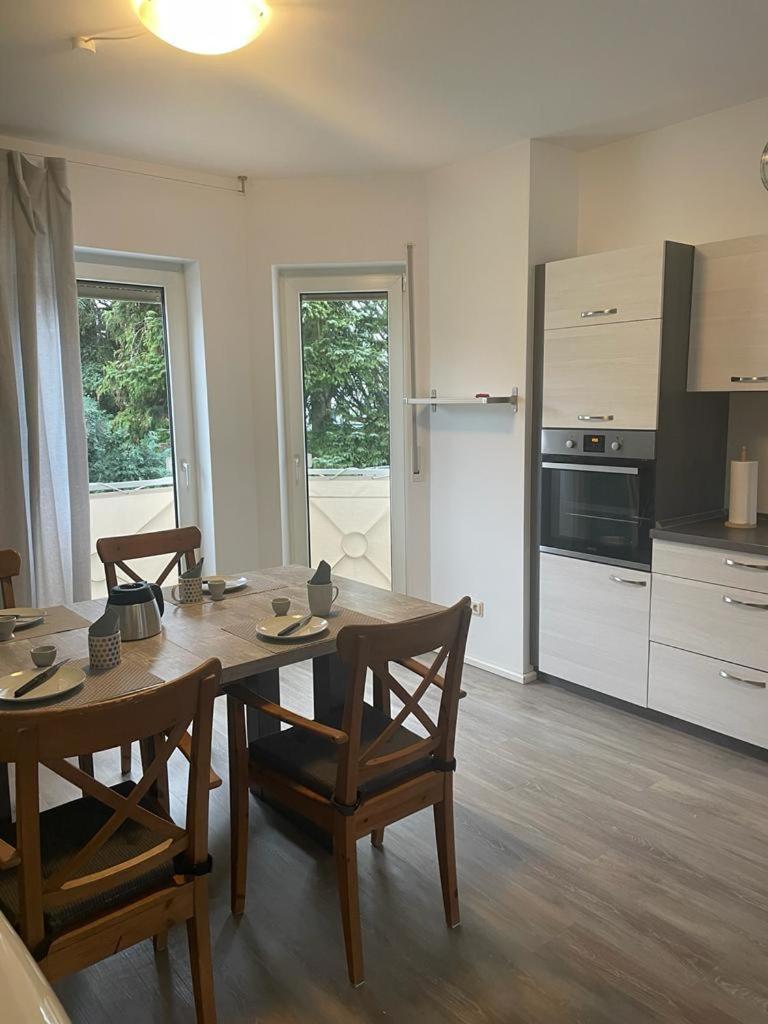 Zimmer Frei 4 Wiesbaden Bagian luar foto